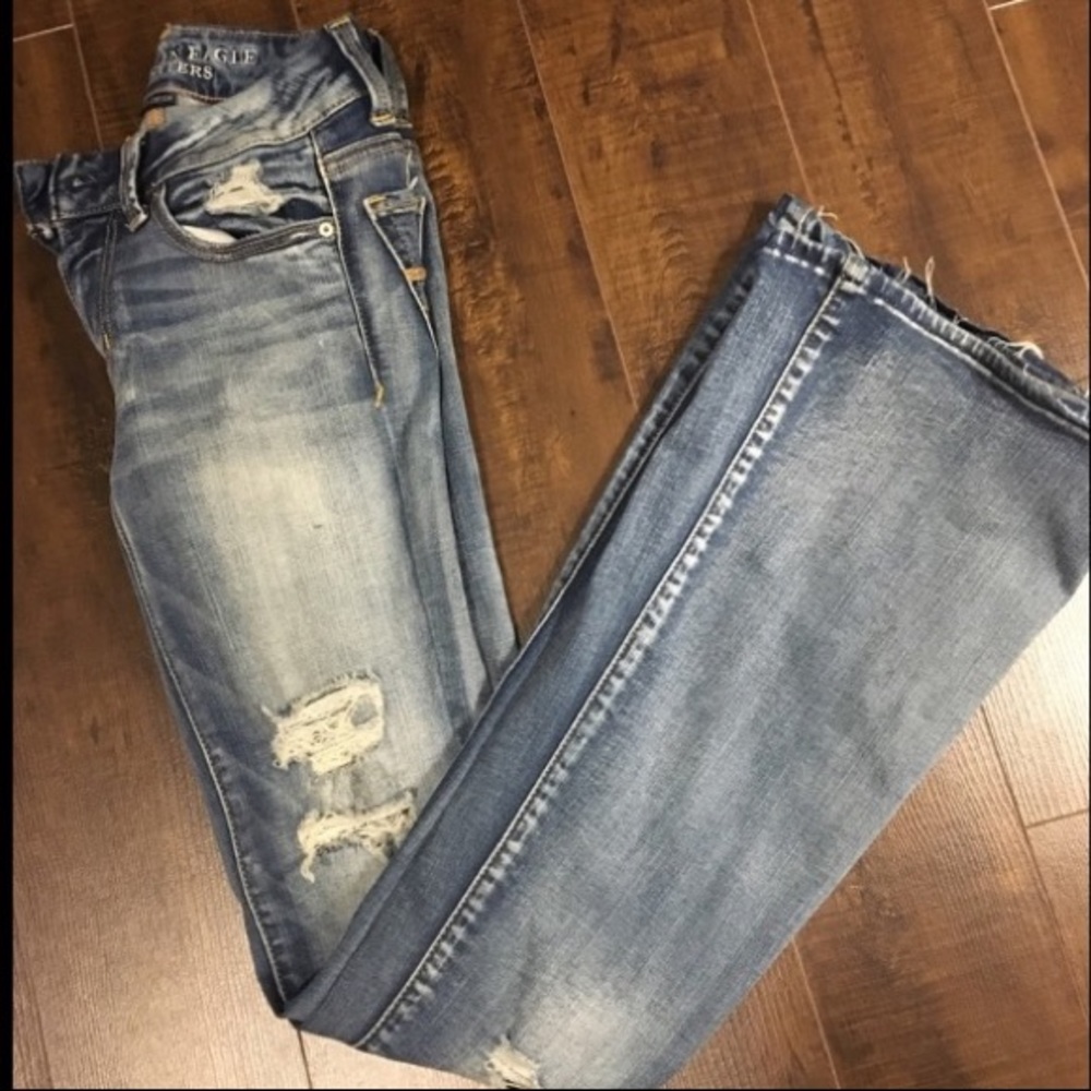 American Eagle flair leg jeans